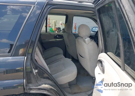 2007 Chevrolet Trailblazer Ls из США, поврежденный, VIN 1GNDT13S572142653